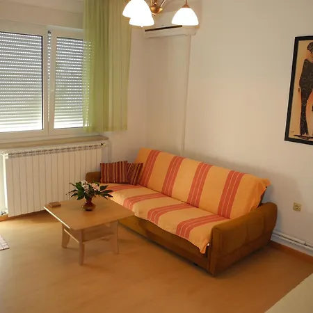 Apartment Sandra Kat Near Sea And *