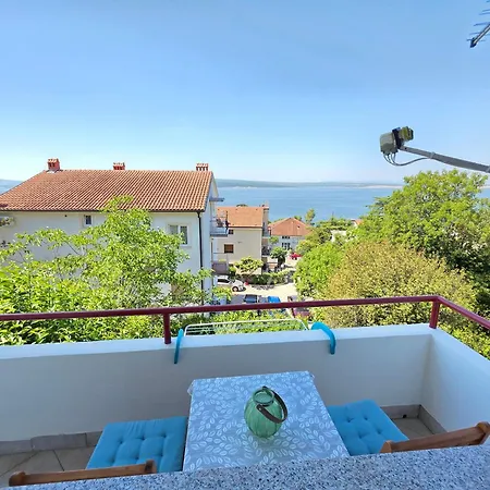 Sandra Kat Near Sea And Apartment Crikvenica
